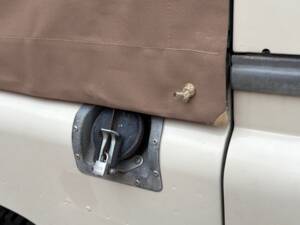 Bild 10/18 von Land Rover 88 (1958)