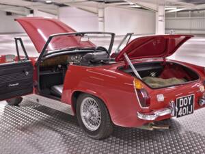 Image 19/50 of MG Midget GAN5 (1970)