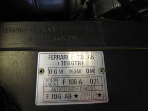 Bild 15/40 von Ferrari 308 GTB (1976)
