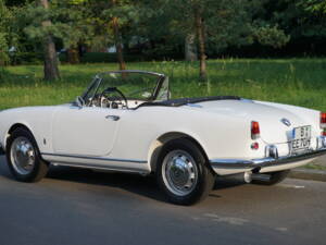 Afbeelding 7/53 van Alfa Romeo Giulietta Spider (1960)