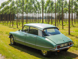 Bild 18/31 von Citroën DS 23 Pallas (1972)