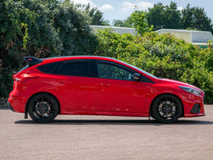 Image 5/37 of Ford Focus RS (2018)