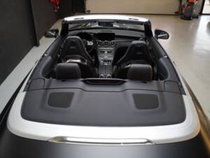 Imagen 30/45 de Mercedes-Benz C 63 S AMG &quot;Final Edition&quot; (2023)