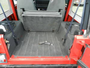 Image 46/58 of Jeep Wrangler 2.5L (1994)