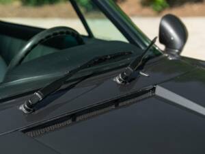 Immagine 24/50 di Porsche 911 Carrera 4 (1990)