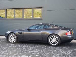 Bild 22/50 von Aston Martin V12 Vanquish S (2007)