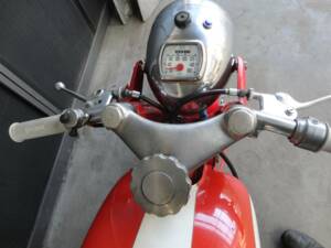 Image 5/9 de Aermacchi DUMMY (1964)