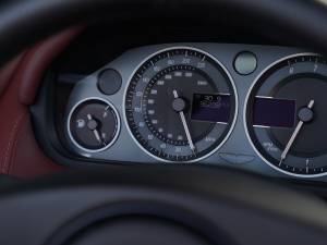 Image 31/50 of Aston Martin DBS Volante (2011)