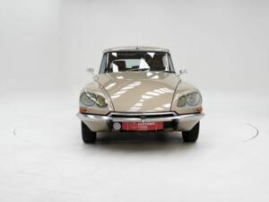 Image 5/15 of Citroën DS 21 (1970)