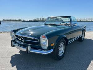 Imagen 1/6 de Mercedes-Benz 250 SL (1968)