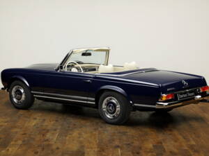 Image 4/21 of Mercedes-Benz 280 SL (1969)