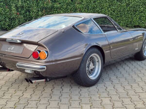 Bild 8/26 von Ferrari 365 GTB&#x2F;4 Daytona (1970)