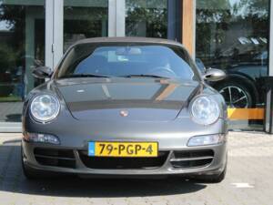 Image 5/6 of Porsche 911 Carrera S (2006)