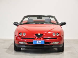 Immagine 9/32 di Alfa Romeo Spider 2.0 Twin Spark 16V (1996)