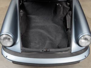 Image 31/41 of Porsche 911 SC 3.0 (1982)