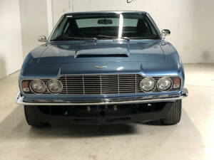 Image 5/27 of Aston Martin DBS V8 (1971)