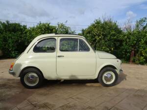 Bild 2/10 von FIAT 500 L (1972)