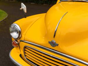 Image 30/50 of Morris Minor 1000 Traveller (1971)