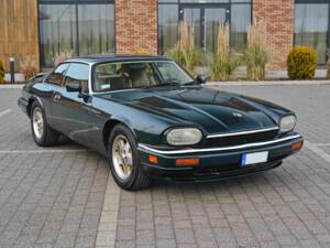 Image 13/55 of Jaguar XJS 6.0 (1994)