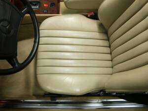 Bild 12/30 von Mercedes-Benz 560 SL (1989)