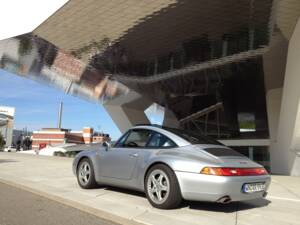 Imagen 77/96 de Porsche 911 Carrera (1996)