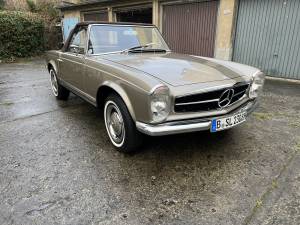 Pagoda 230 SL