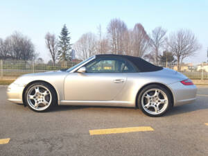 Image 5/15 of Porsche 911 Carrera (2006)