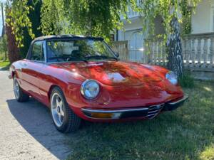 Image 1/5 of Alfa Romeo 2000 Spider Veloce (1976)