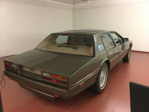 Imagen 5/39 de Aston Martin Lagonda (1982)