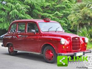 Bild 7/10 von Carbodies FX 4 R London Taxi (1997)