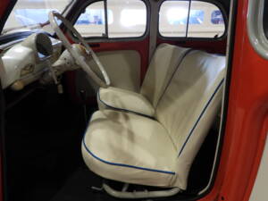 Afbeelding 6/15 van Renault 4 CV (1959)