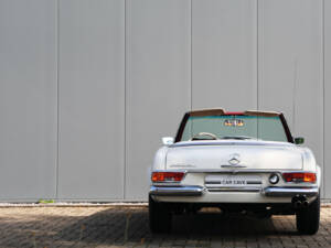 Image 29/56 de Mercedes-Benz 280 SL (1969)