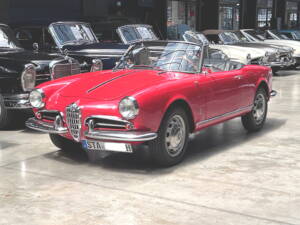 Image 2/35 of Alfa Romeo Giulietta Spider (1960)