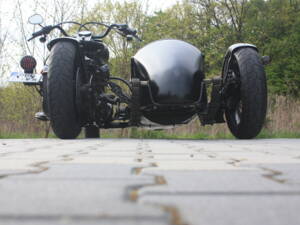 Image 22/33 of Harley-Davidson DUMMY (2004)