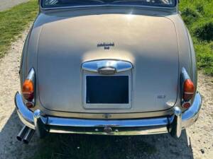 Image 5/6 of Jaguar Mk II 3.8 (1962)