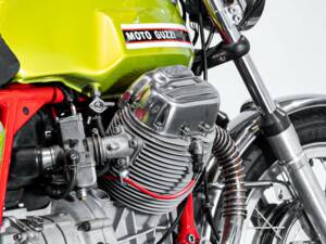 Afbeelding 32/50 van Moto Guzzi DUMMY (1972)