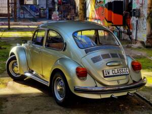 Image 7/19 of Volkswagen Coccinelle 1303 S (1973)