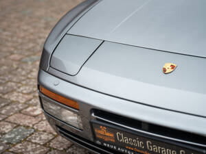 Image 5/42 de Porsche 944 S2 (1991)