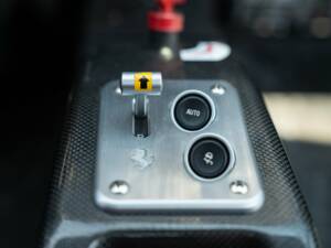 Bild 42/50 von Ferrari 360 Challenge (2003)