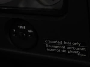 Image 15/30 of BMW 320i (1982)