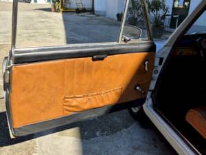 Image 15/43 of Autobianchi Bianchina Panoramica (1969)