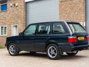 Afbeelding 18/21 van Land Rover Range Rover 4.6 HSE (2001)