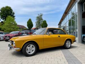 Afbeelding 9/25 van Alfa Romeo Giulia GT 1300 Junior (1971)