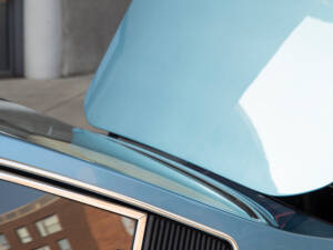 Image 8/40 of Ferrari 365 GT 2+2 (1969)