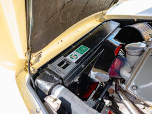 Bild 48/62 von Aston Martin DB 6 Mk II Volante (1970)