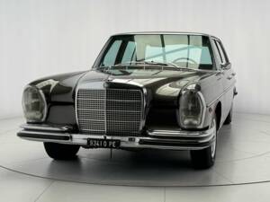 Imagen 3/7 de Mercedes-Benz 300 SEL 3.5 (1971)