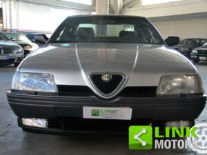 Imagen 2/8 de Alfa Romeo 164 2.0i V6 Turbo (1992)