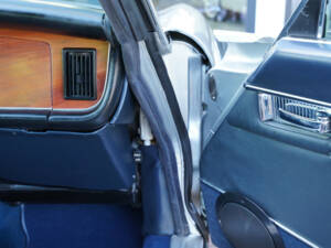 Bild 50/50 von Jaguar XJ 6 C 4.2 (1975)