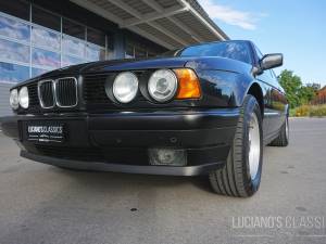 Imagen 7/41 de BMW 525i (1991)
