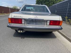 Image 32/49 of Mercedes-Benz 300 SL (1986)